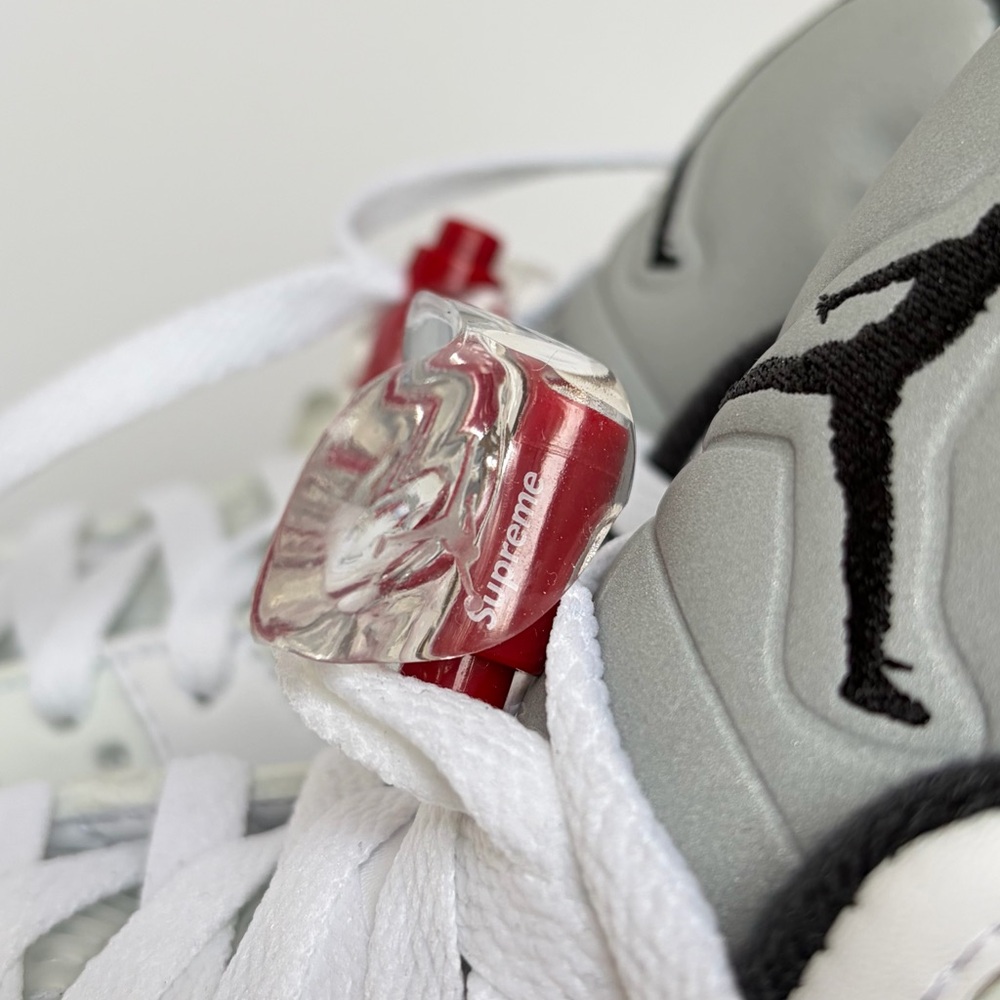 Supreme x Air Jordan Retro 5 White/Black Varsity NIB/NWT - Picture 9 of 14